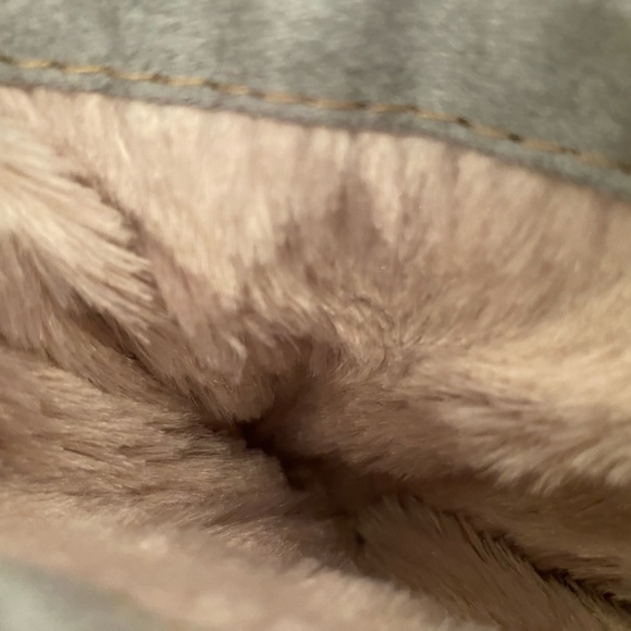 Bought at Harrods London!  New wot Crossbody bag in a cotton/acrylic mix - Picture 12 of 13